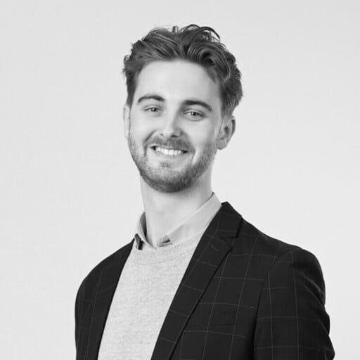 Finley Coles Attensi